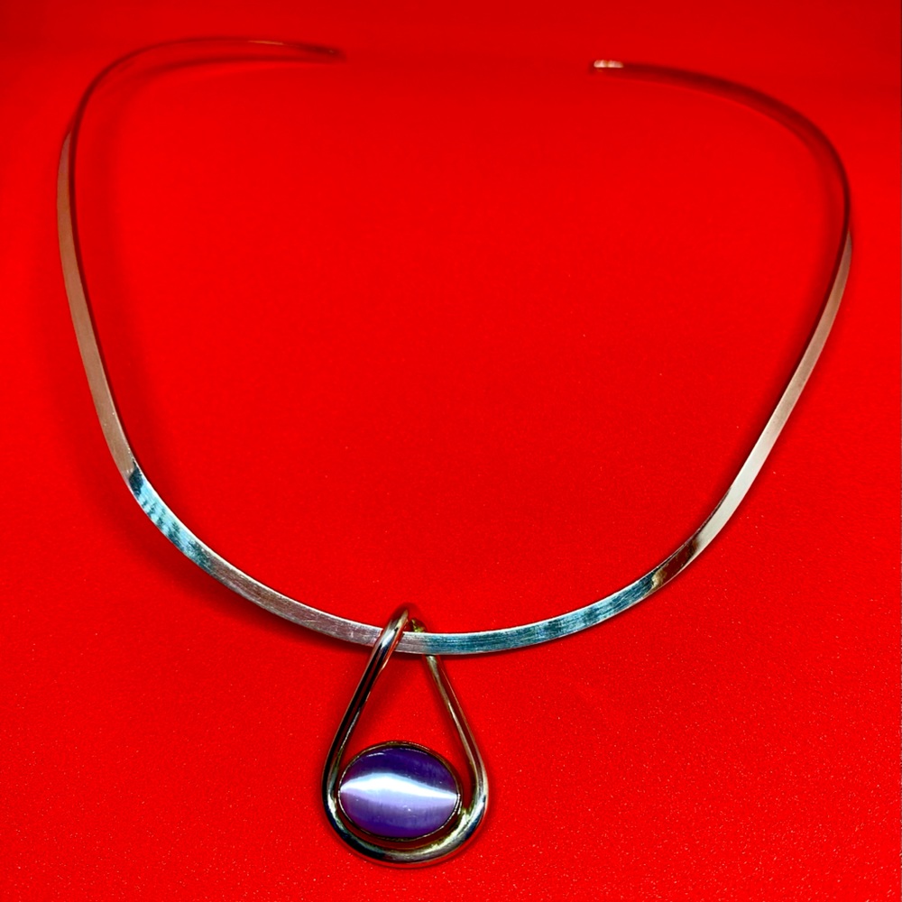 Sterling Silver Choker necklace with Tiger Eye